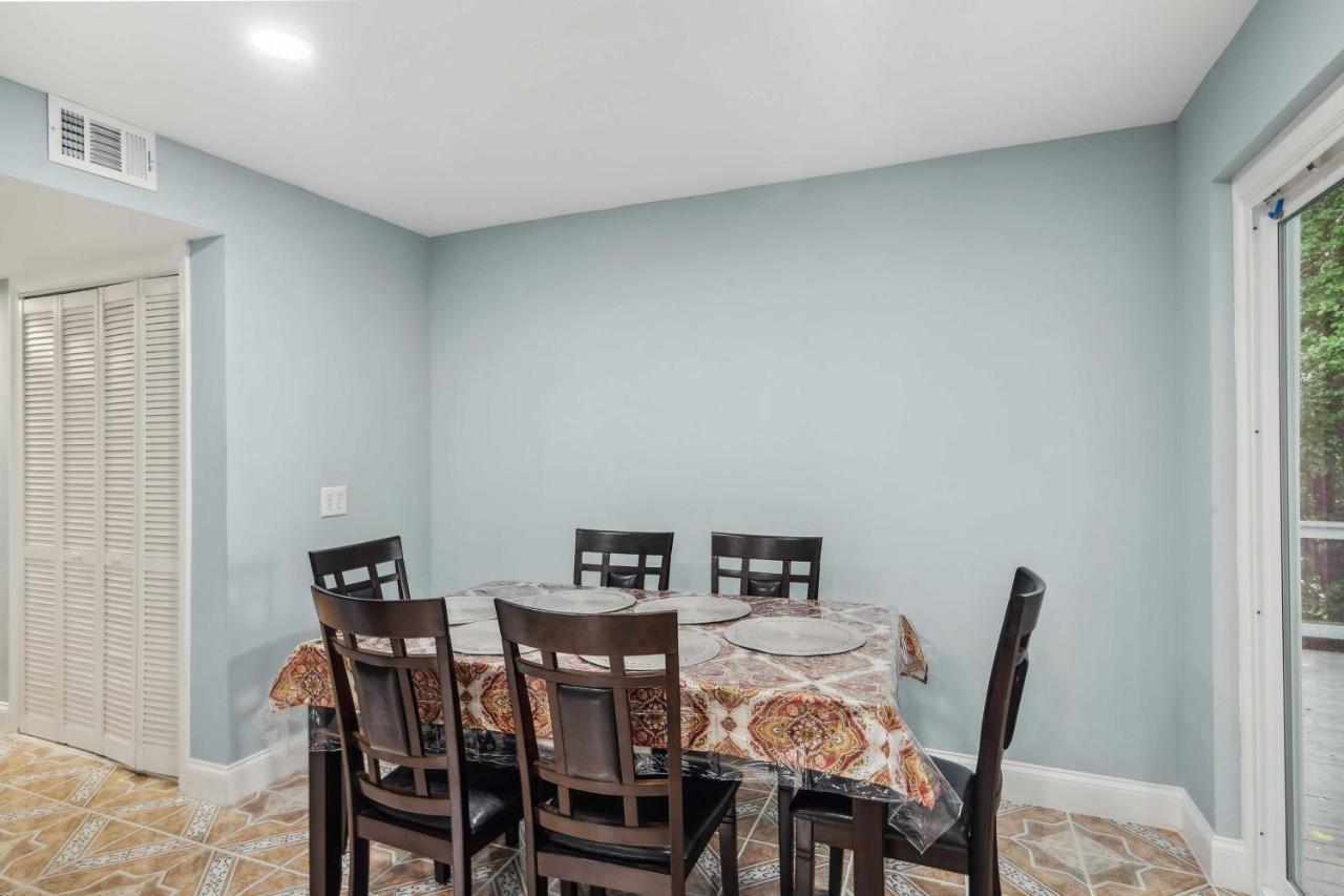 Pet-Friendly Mount Rainier Home With Gas Grill! Ngoại thất bức ảnh