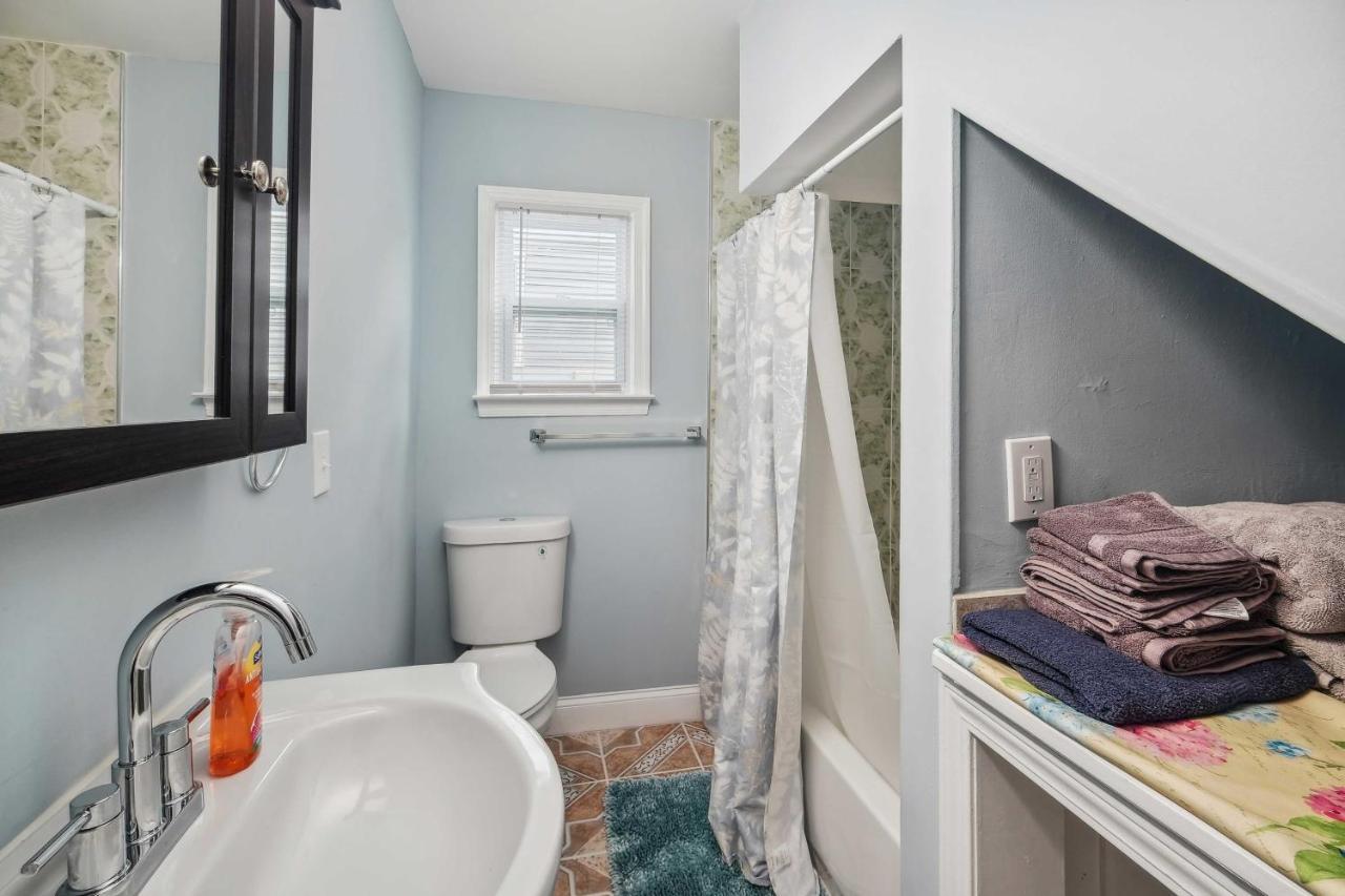 Pet-Friendly Mount Rainier Home With Gas Grill! Ngoại thất bức ảnh