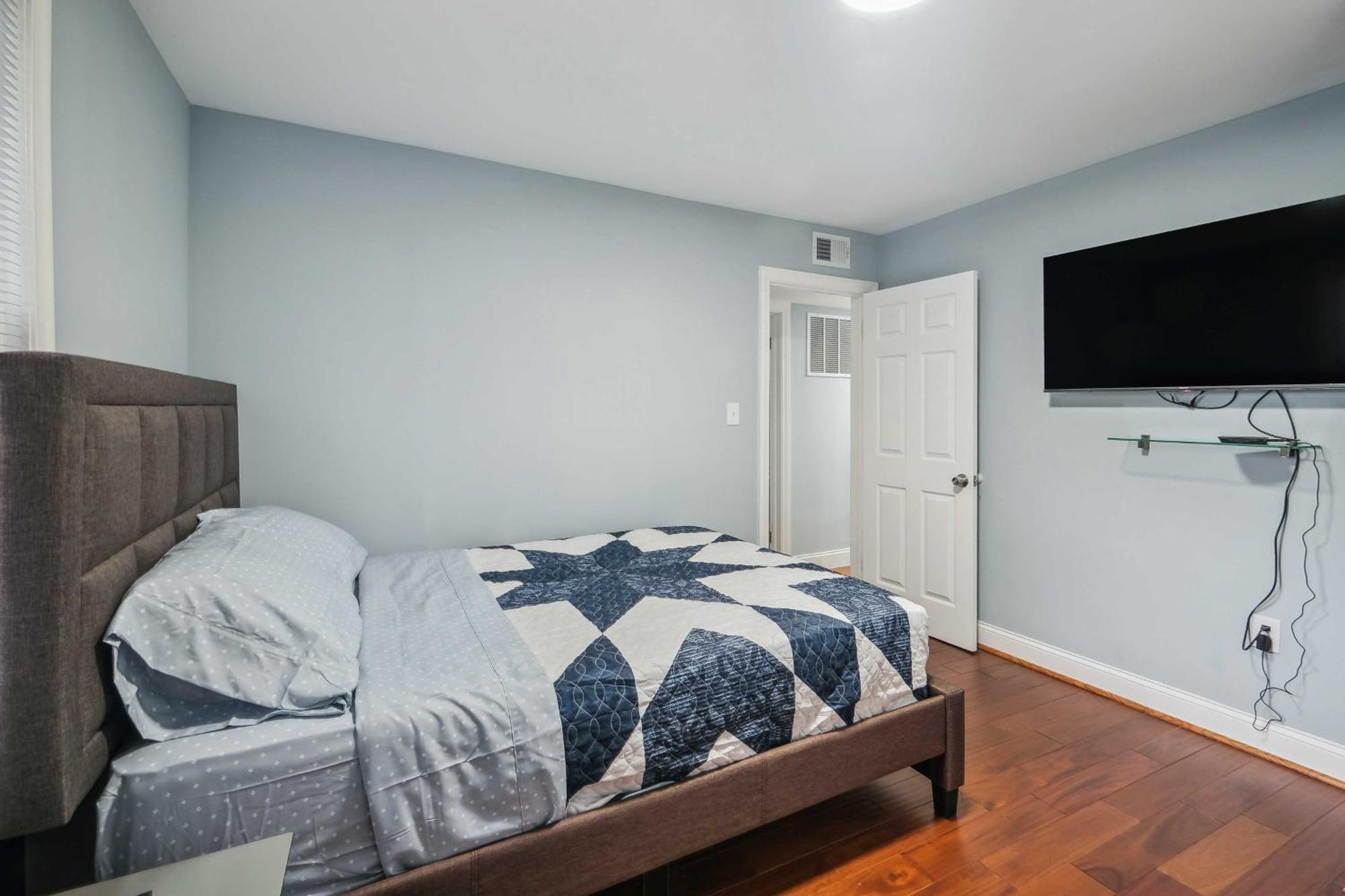 Pet-Friendly Mount Rainier Home With Gas Grill! Ngoại thất bức ảnh