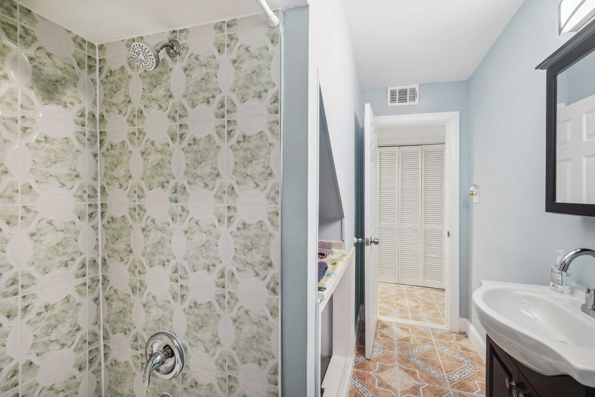 Pet-Friendly Mount Rainier Home With Gas Grill! Ngoại thất bức ảnh
